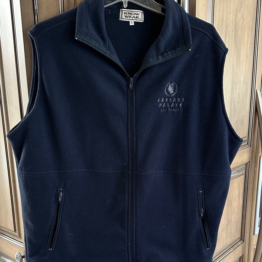 Caesars Palace Men's Black Fleece Vest